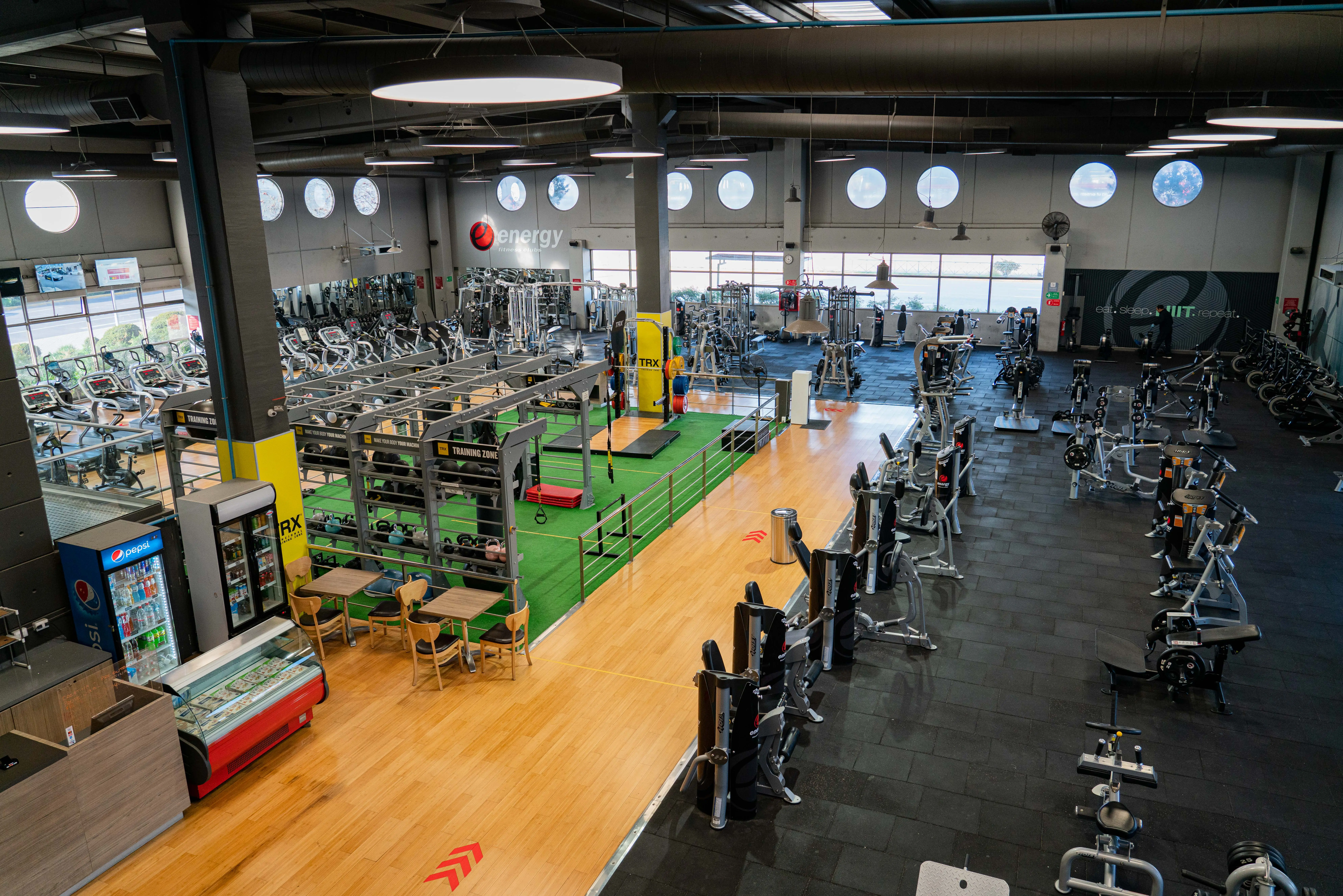 Energy Plaza Oeste 01