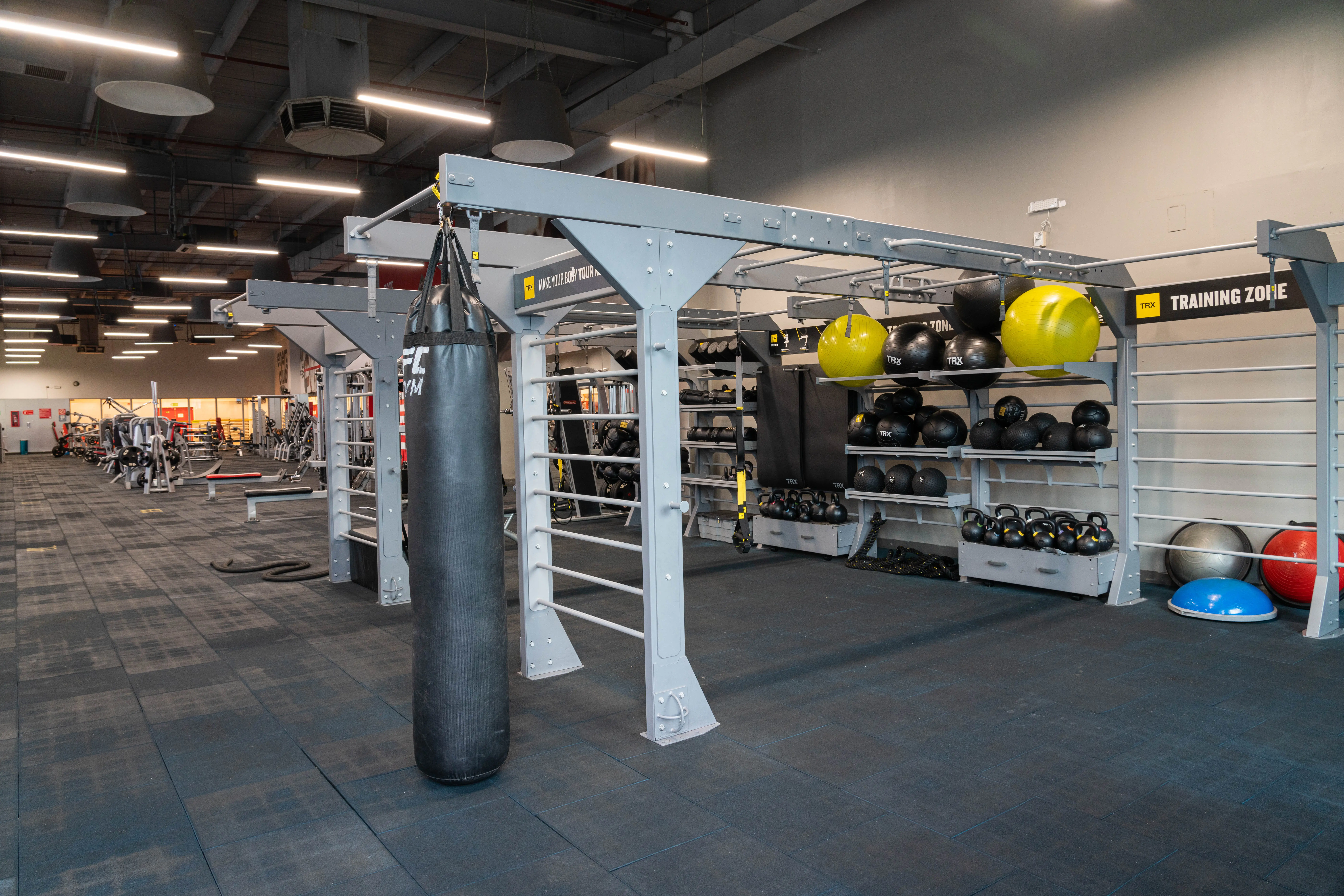 Energy Plaza Tobalaba 01